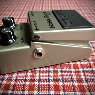 Boss SG-1 Slow Gear (NF-1 Noise Gate mod!) | Reverb