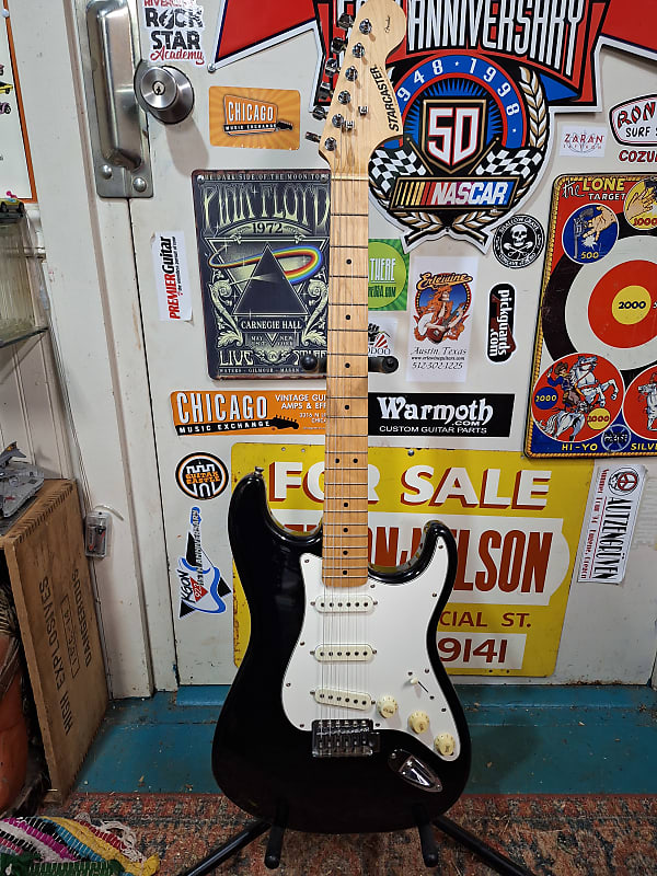 Fender Starcaster strat 2007 Black/ white Reverb