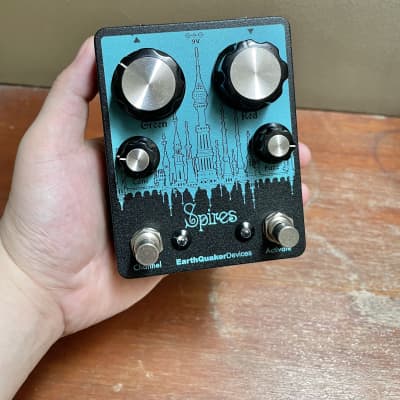 EarthQuaker Devices Spires Nu Face Double Fuzz