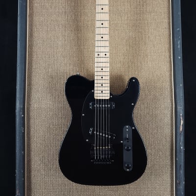 1985 G&L Broadcaster - Leo Fender Signed - Original Shipping Box - Case + COA image 2