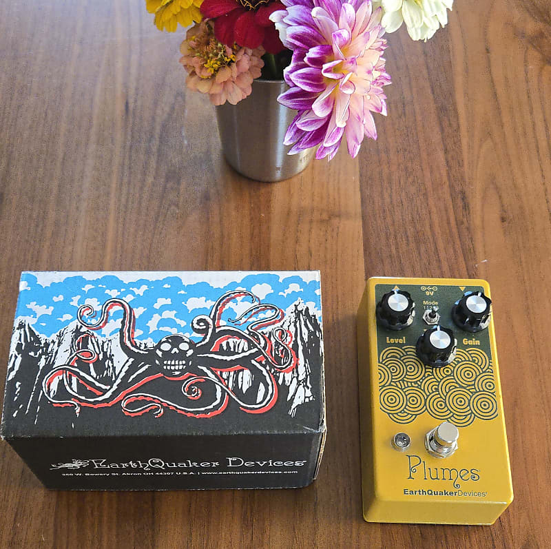 EarthQuaker Devices Plumes Small Signal Shredder