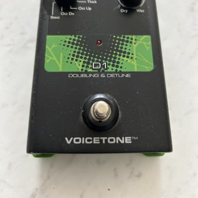 TC HELICON VoiceTone D1 ボーカルエフェクター TC-HELICON VoiceTone D1 ボーカル用エフェクター(8種類の