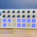 [Very Good] Arturia BeatStep MIDI Controller Present White
