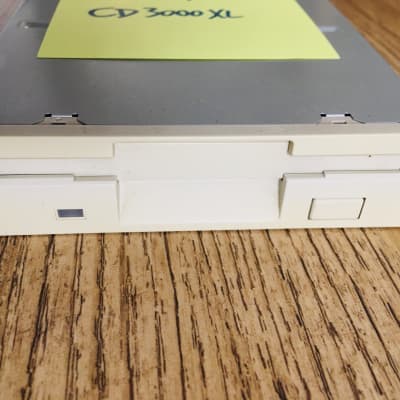 Floppy disk drive AKAI CD3000XL