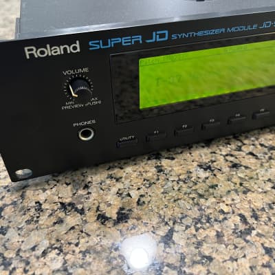 Roland Super JD-990