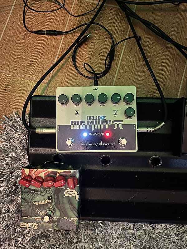 Electro-Harmonix Sovtek Deluxe Big Muff Pi