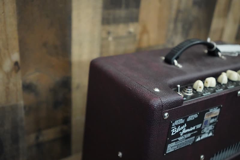 Fender Blues Junior III 15-Watt 1x12
