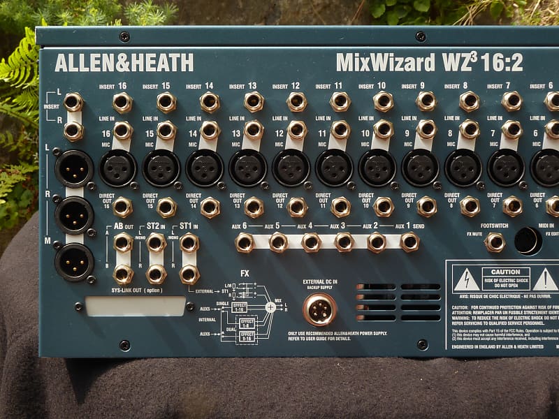 Allen & Heath MixWizard WZ3 16:2 16-Input Stereo Mixer | Reverb