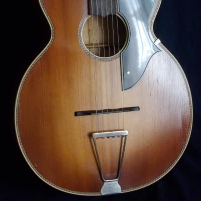 Otwin parlor 1948-50 (Solid woods) image 3