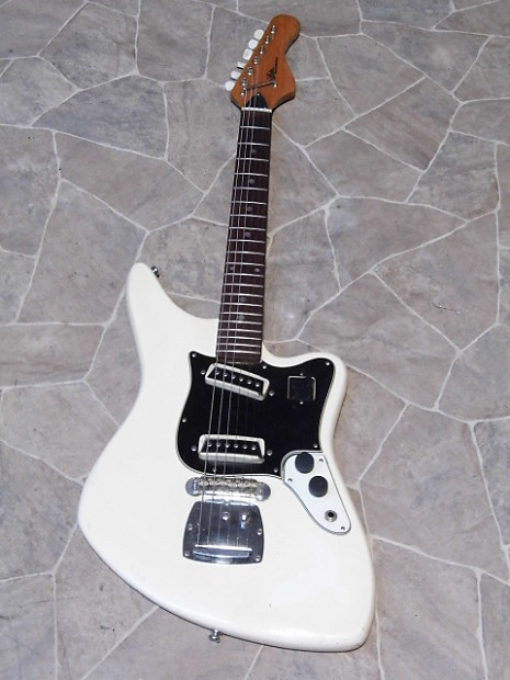 vintage white ARIA DIAMOND 1532T electric guitar surf beat Mij