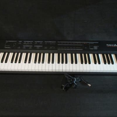 Roland A-33 76-Key MIDI Keyboard Controller | Reverb