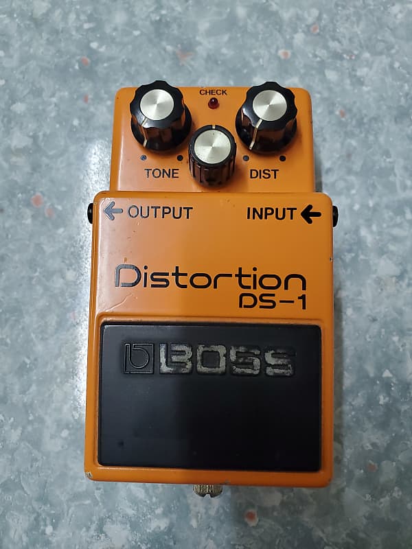 Boss DS-1 Distortion