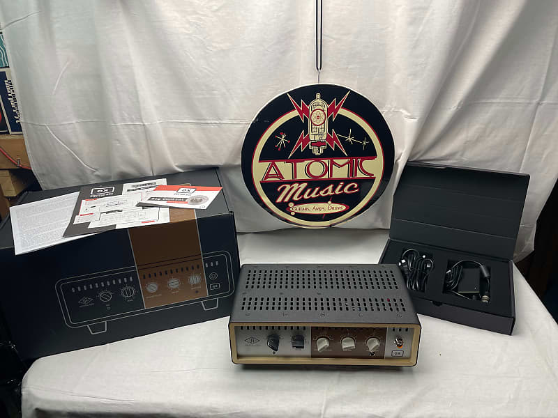 Universal Audio Ox Box Amp Top Guitar Amp Attenuator Reactive Reverb