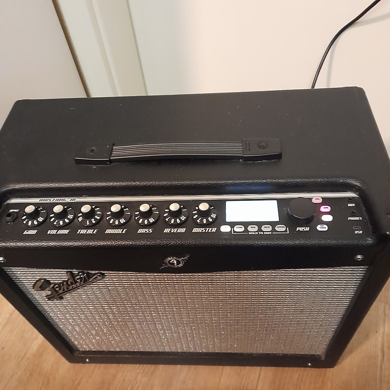 Fender Mustang III V.2 100-Watt 1x12