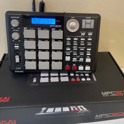 Akai MPC500 Music Production Center | Reverb