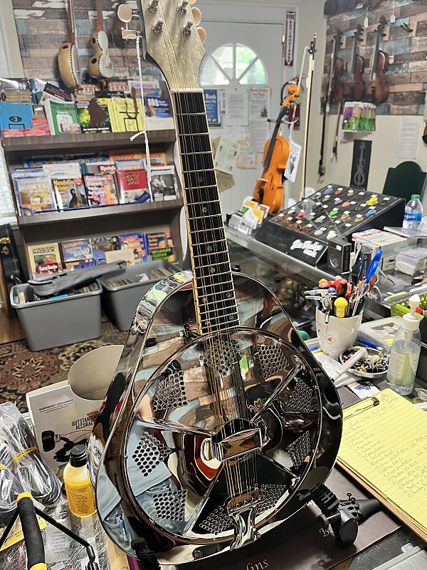 Recording King Mandolin 2022 Brass Reverb