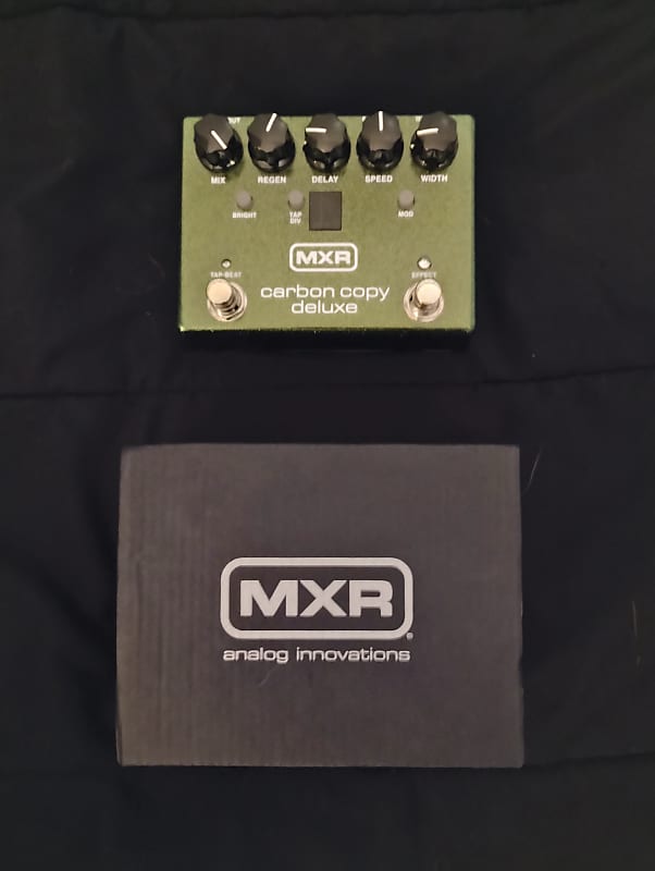 MXR Carbon copy Deluxe