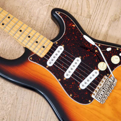1998 Fender Deluxe Player Stratocaster Ash Body Sunburst w/ Fender Japan Neck image 7