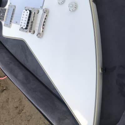 Tommy Thayer Explorer 2018 -2019 White Pearl image 6