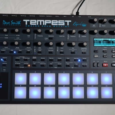 Dave Smith Instruments Tempest 6-Voice Drum Machine 2011 Wood Sides
