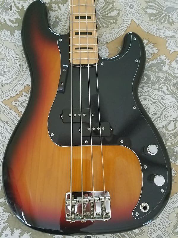 Fender Japan APJ-DMC（FBS）　2007〜2010製 Fender 70's Precision Bass Vintage Reissue MIJ Japan 2010 Sunburst
