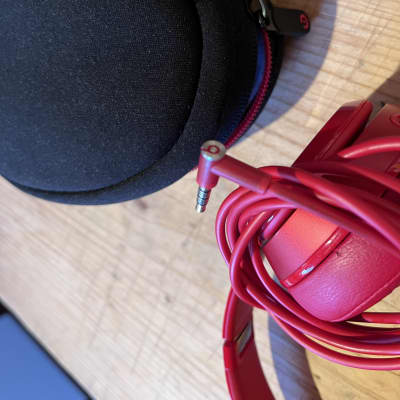 Beats by Dre Solo2 On-Ear Headphones 2010s - Red 1/8 inch 3.5mm image 10