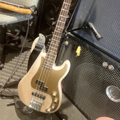 Fender Deluxe Active Precision Bass Special with upgrades!! - Blizzard Pearl for sale