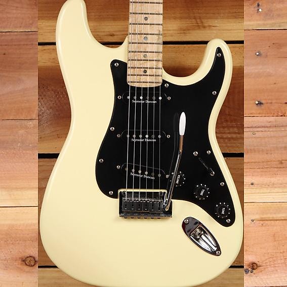 FENDER MIK LITE ASH STRATOCASTER Ltd Ed Korea Strat Birdseye