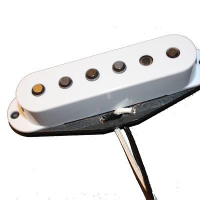 Guitar Madness Premium Alnico II White Stratocaster® Single Coil Neck For Fender White