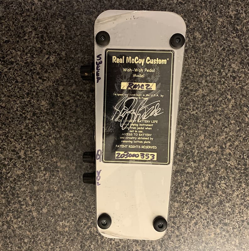 JOHN MAYER TRIO PEDALS - RMC2 Wah, Boss TU-2, Katana Boost JOHN MAYER TRIO PEDALS - RMC2 Wah, Boss TU-2, Katana Boost