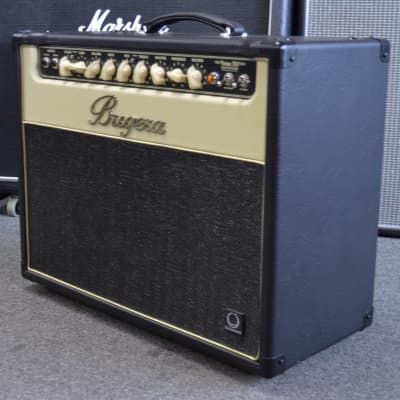 Bugera V22 Infinium 22w Guitar Combo Amplifier w/ Ft. Switch & Dust Cover – Used - Black Tolex image 3