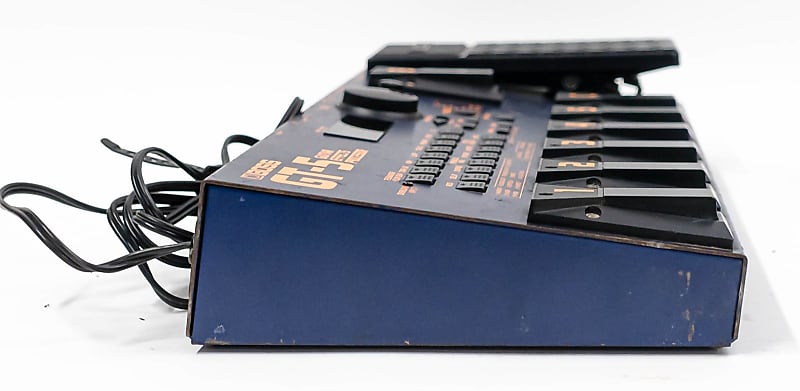 Boss GT-5 Multi-Effect Unit | Reverb