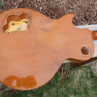 Gibson Les Paul Deluxe 1970 - Gold Top- Husk Body & Neck image 5