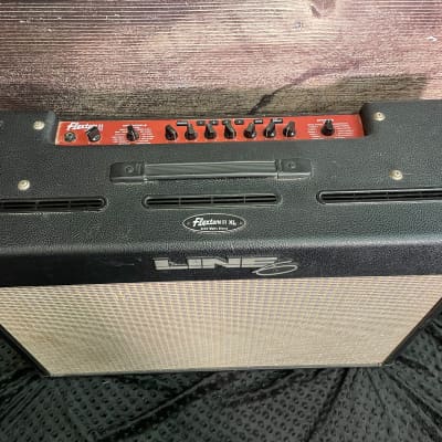 Line 6 Flextone II XL 100-Watt 2x12