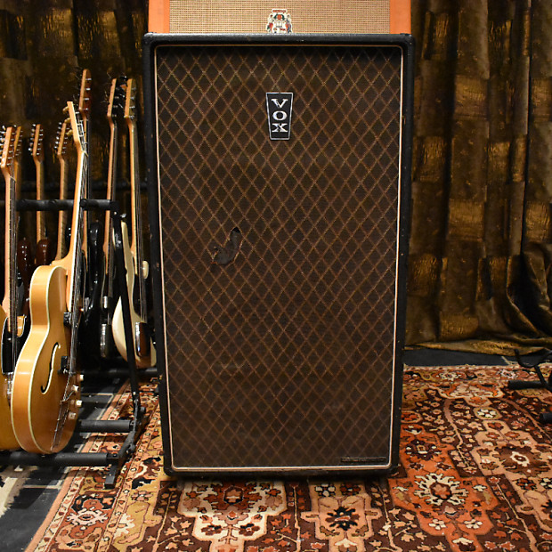 Vox foundation online bass cabinet