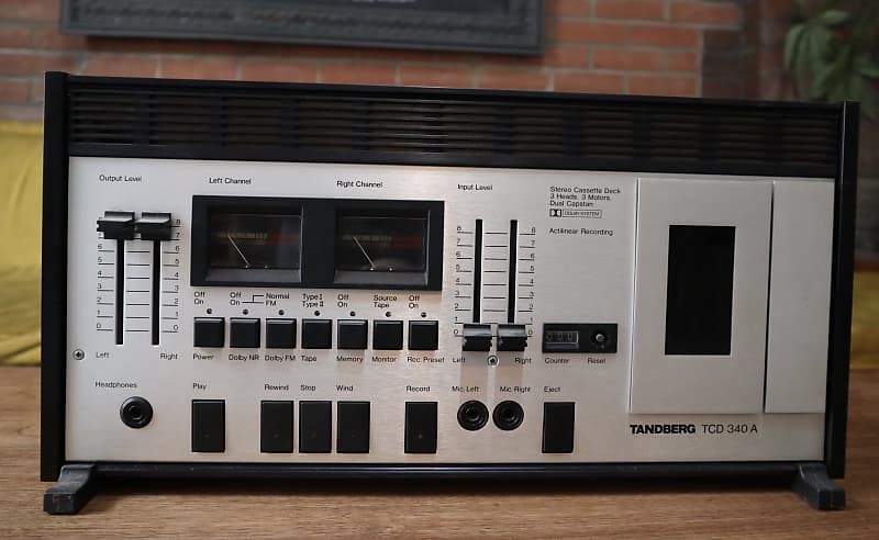 Tandberg TCD 340 A Stereo Cassette Deck  			