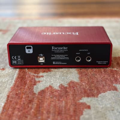 Focusrite Scarlett 2i2 (2nd Gen) image 2