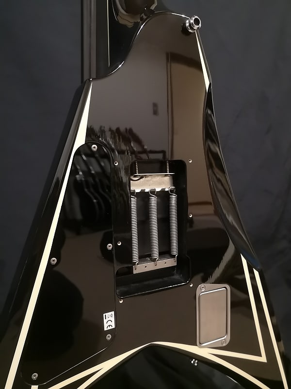 E-II SV ホワイト フライングv maxresdefault.jpg?sqp=-