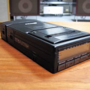 最低価格の Aiwa Recorder Tape Digital Portable DAT HD-X1 Strasser その他