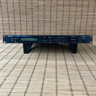 Roland JV-880 • Multi Timbral Synthesizer Module • Rack Synth • 90s made in Japan