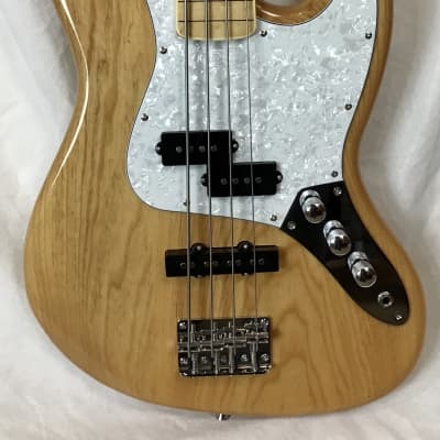 SX Ursa 3 Fretless bass with line markers - Natural gloss image 3