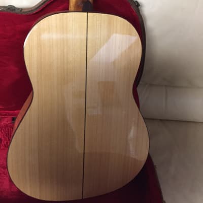 Thomas f60 nylon classical/flamenco guitar  with case blonde image 5