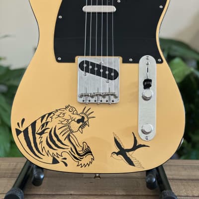 Fender Tokyo Flagship Store Shop 2023 Sho Watanabe | Reverb Portugal