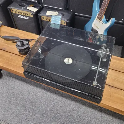 The Well-Tempered Labs Turntable For Parts Or Repair With Tone Arm And Blackbird Cartridge image 1