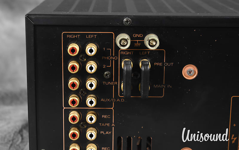 Kenwood L-03A Stereo Integrated Amplifier in Very Good