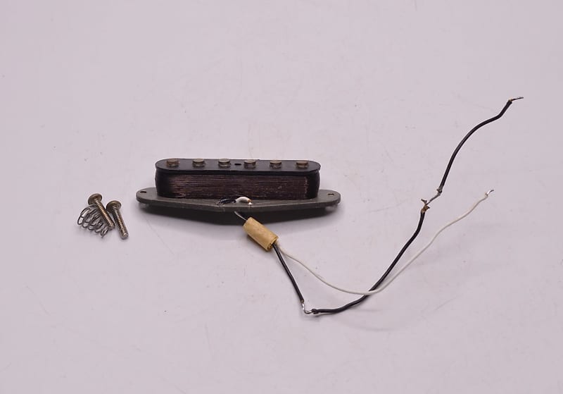 1978-1979 Vinage Fender Stratocaster Pickup Gray Bottom Flat-Pole 100% Original 1970's with Springs and Screws 7.5K image 1