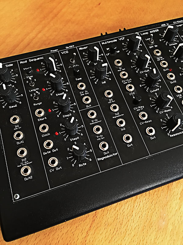 MFB Megazwerg Analogue Modular Synth/Synthesizer Nanozwerg