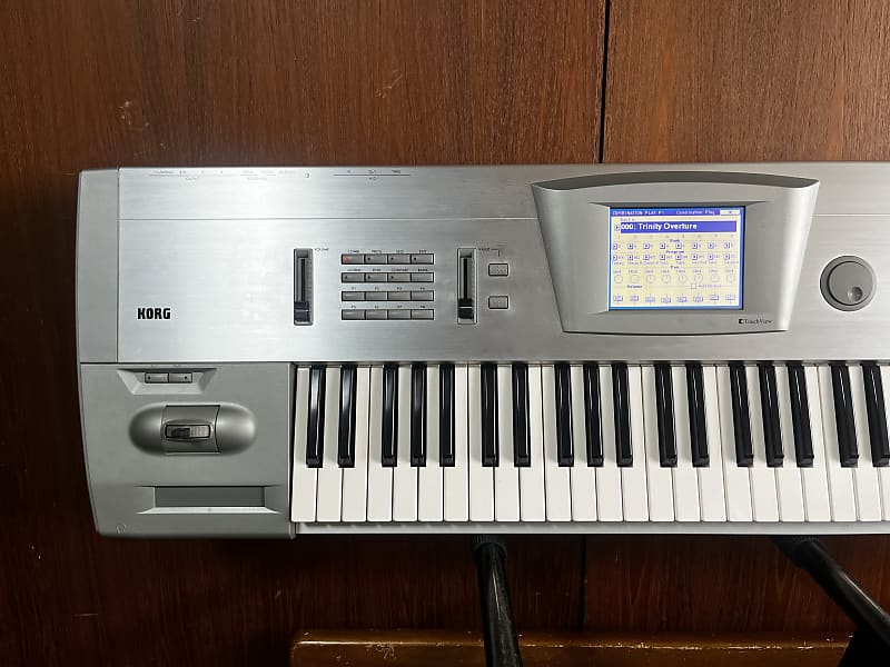 Korg Trinity Plus 61 keys MUSIC WORKSTATION New belt of FD! Solo