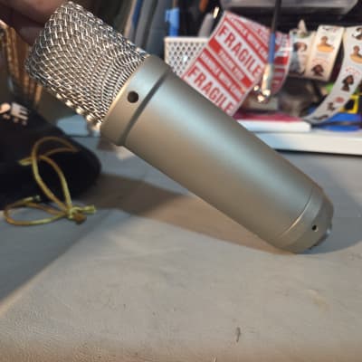 RODE NT1-A Large Diaphragm Cardioid Condenser Microphone | Reverb