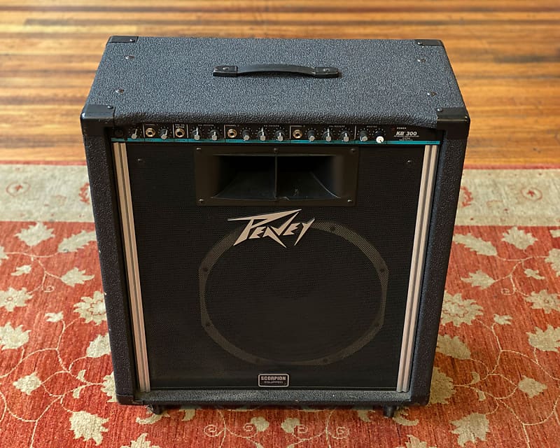 Peavey KB 300 300 Watt 1x15